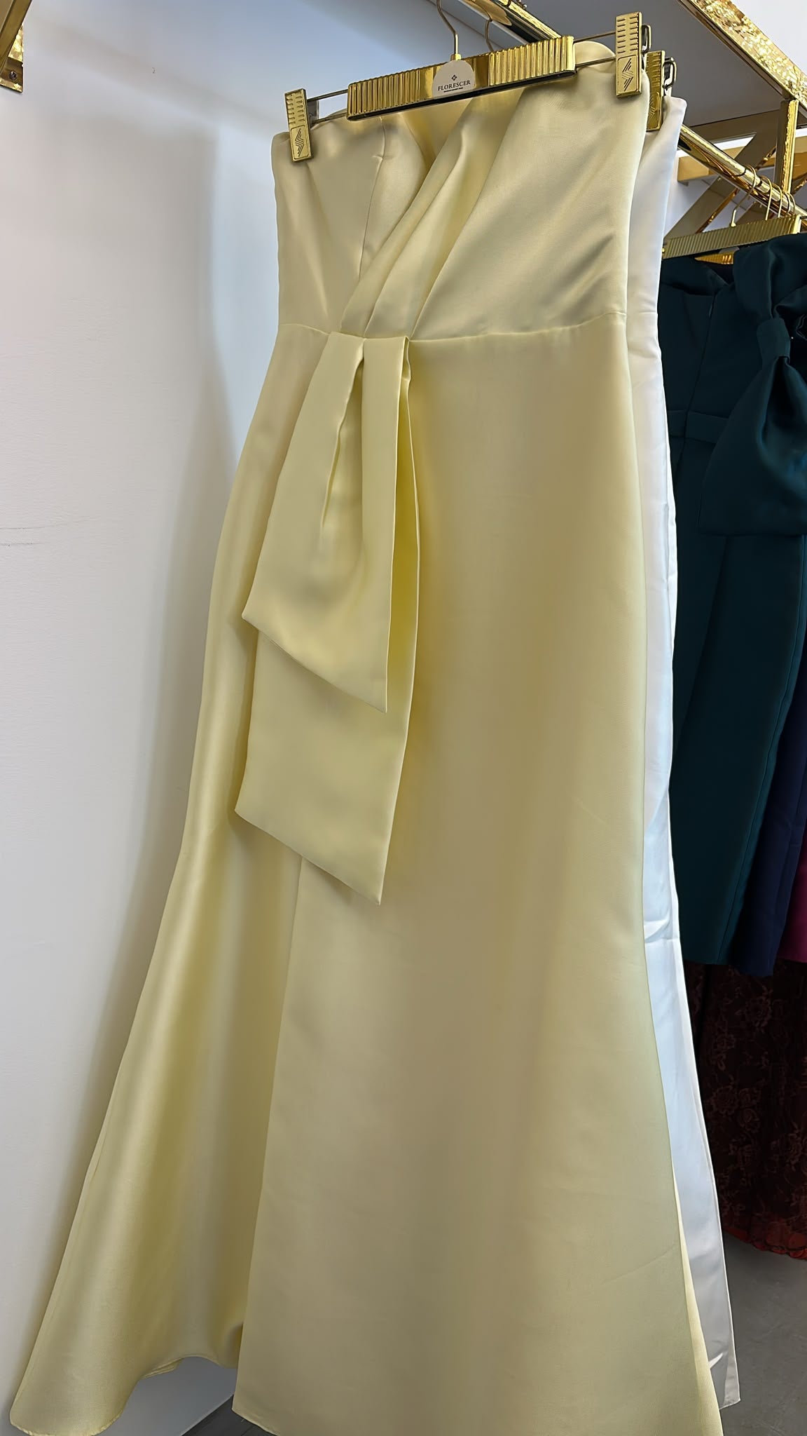 Vestido de Festa Longo Tomara que Caia - Amarelo