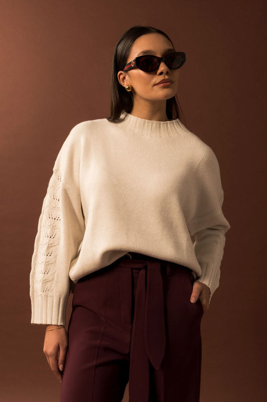 Camisola com Manga Detalhada- Off-White