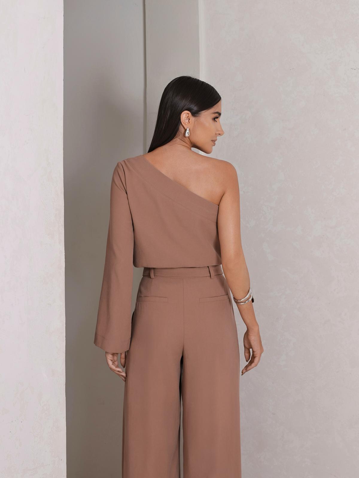 Conjunto Calça Pantalona e Blusa Ombro Único