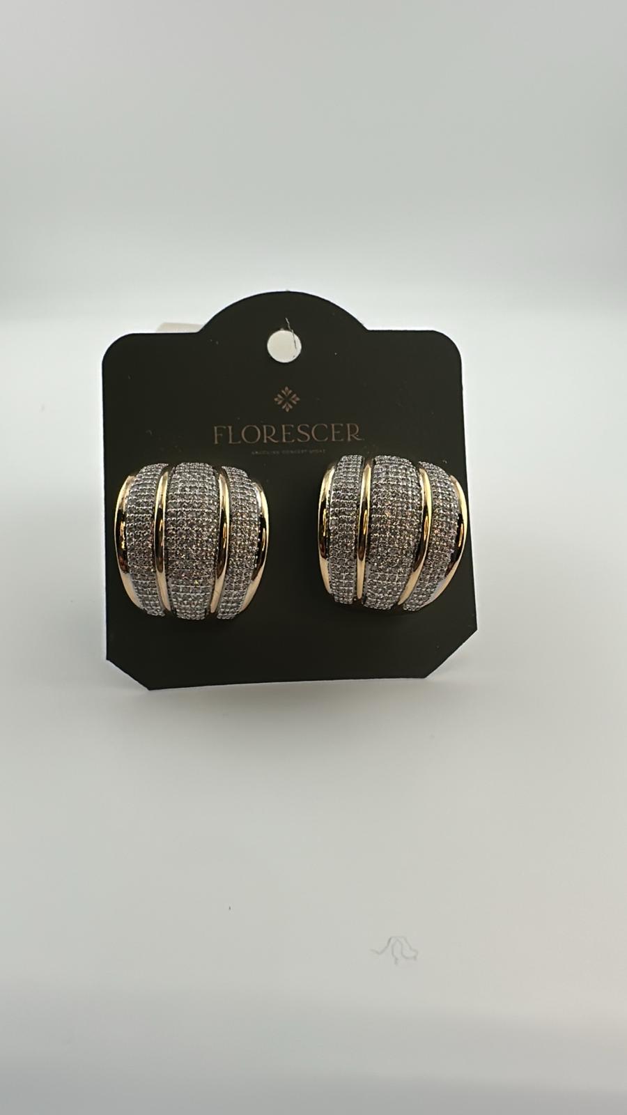 Brinco Semijoia Esfera Cravejada com Zircônia – Banho de Ouro 18K