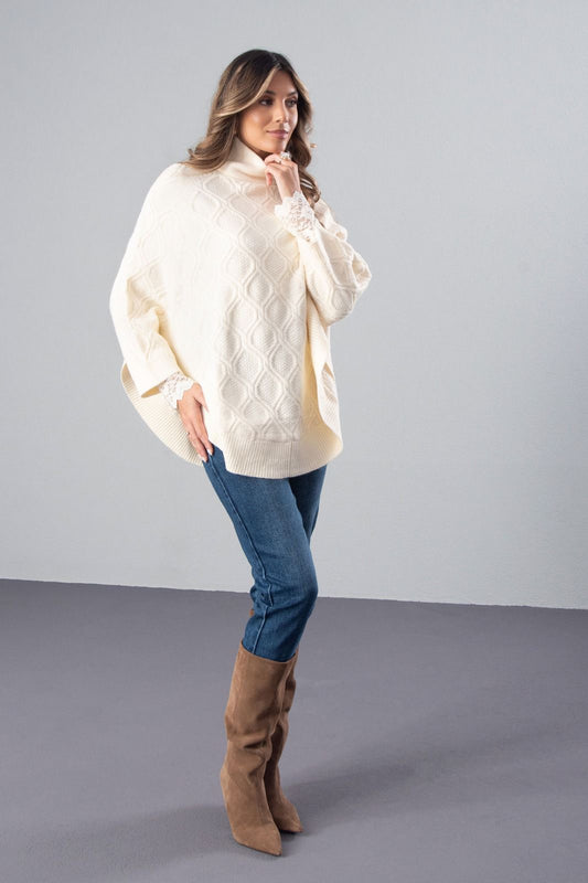 Capa Poncho de Malha Ferrache  - Off-White