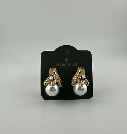 Brinco Semijoia Shell com Banho de Ouro 18K – Acabamento de Joia