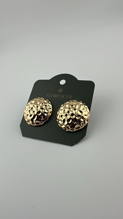 Brinco Semijoia Esfera Redonda – Banho de Ouro 18K