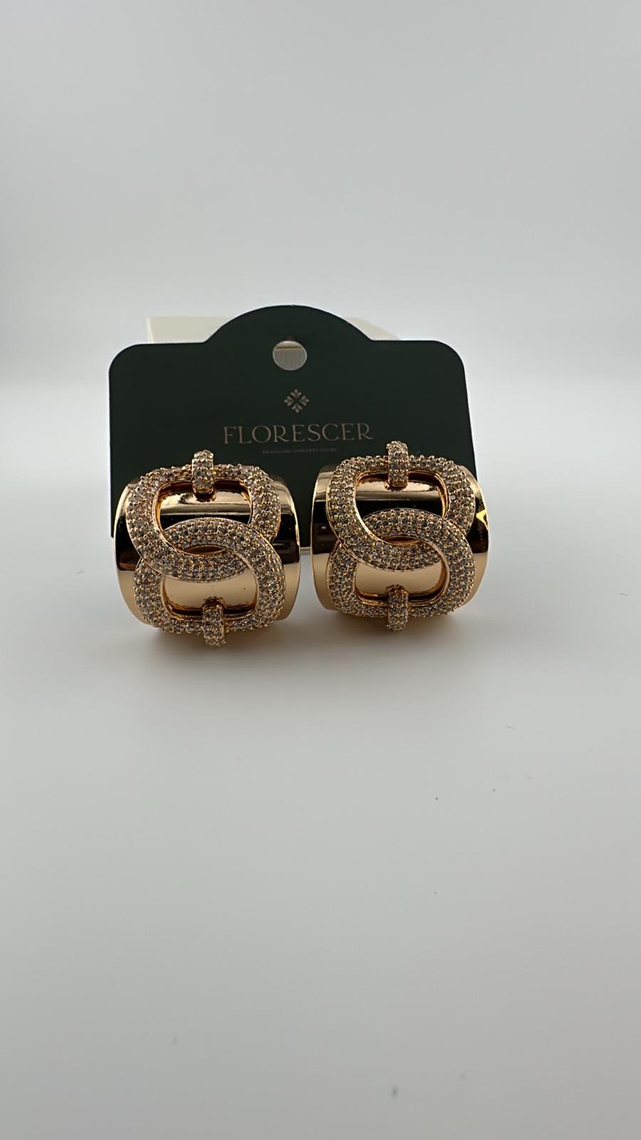 Brinco Semijoia – Argola em Elos, Banho de Ouro 18K