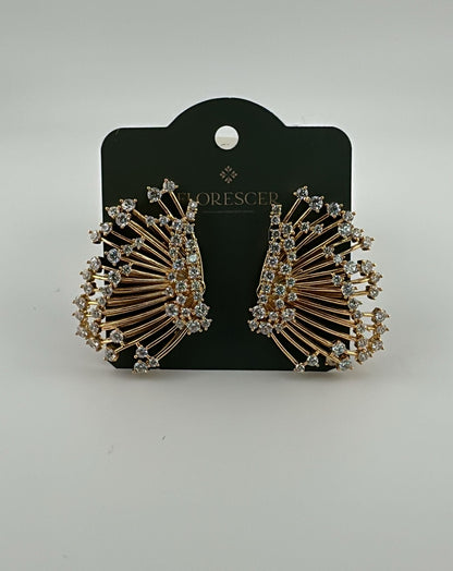 Brinco Borboleta Cravejado com Zircônias