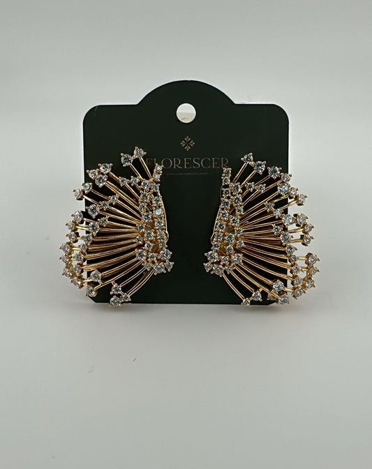 Brinco Borboleta Cravejado com Zircônias